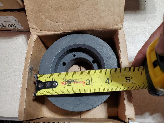 FACTORY NEW! MAUREY 2B42SH QD Bushed Sheave, 2 Groove, 4.55"