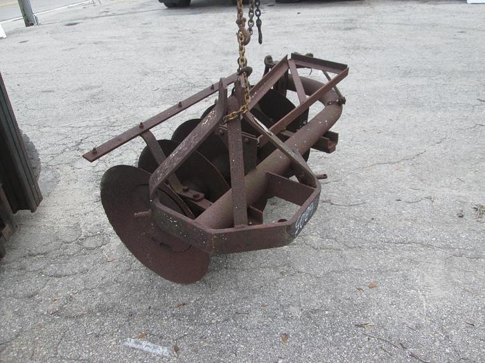 Used Ford 10-290 Disc Plow-Shoulder Plow