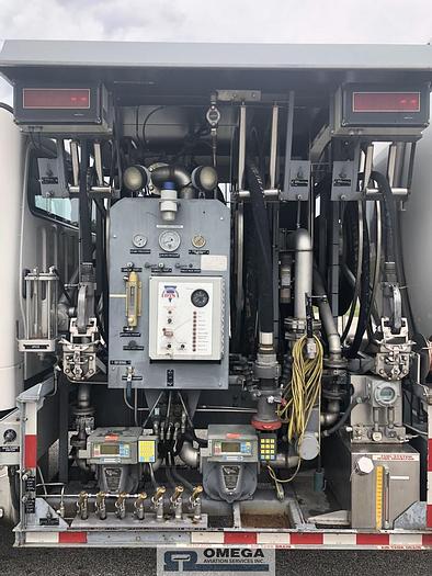 Used Unit #: 17450 - 2006 Freightliner chassis, Manufactured by DTS.