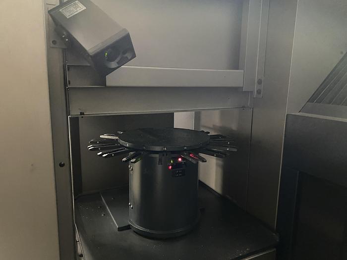 Used 2014 Makino EDAF3 CNC Ram Type Die Sinker EDM