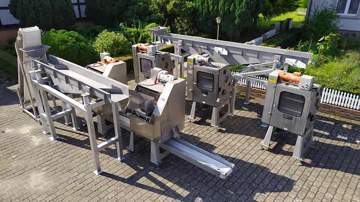 Used Linia do drylowania wiśni i czereśni - wydajność 3 t/h