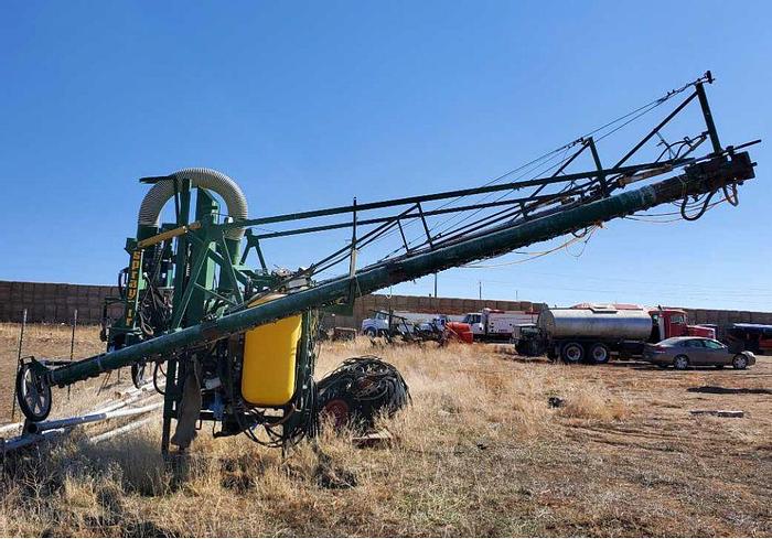 Used Spray-Air 1800 Sprayer