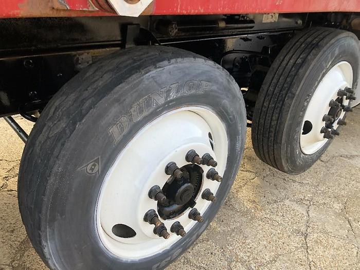 Used 2006 Mack CV713