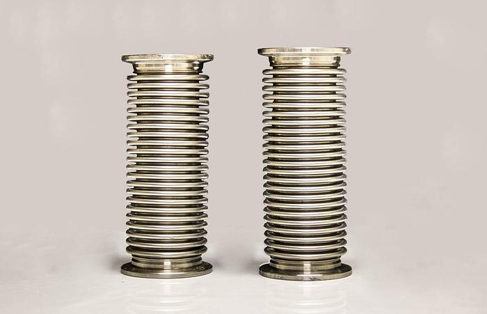 Used Flexible Stainless Steel Hose Vacuum Tubing 2-1/8" OD 5" Length Lot of 2 (3710)