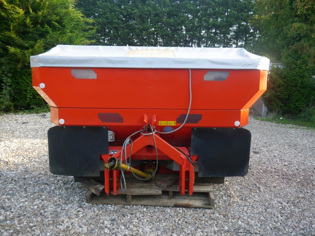 Used Kuhn Axis 40.1 W Fertiliser Spreader