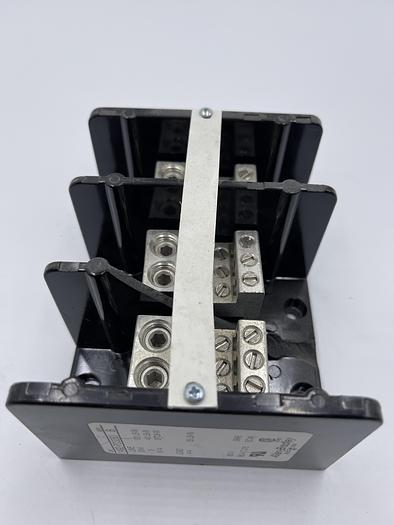 Used Allen-Bradley 1492-PD3263 Ser B