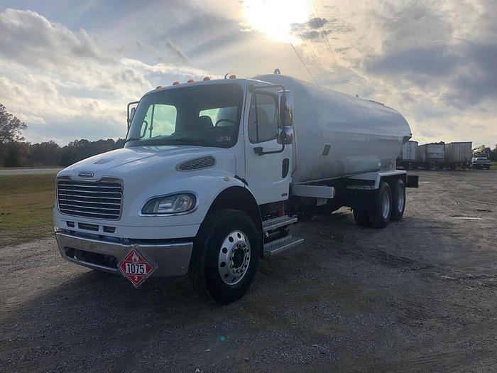 2007 FREIGHTLINER BUSINESS CLASS M2 106 LPG TANK TRUCK