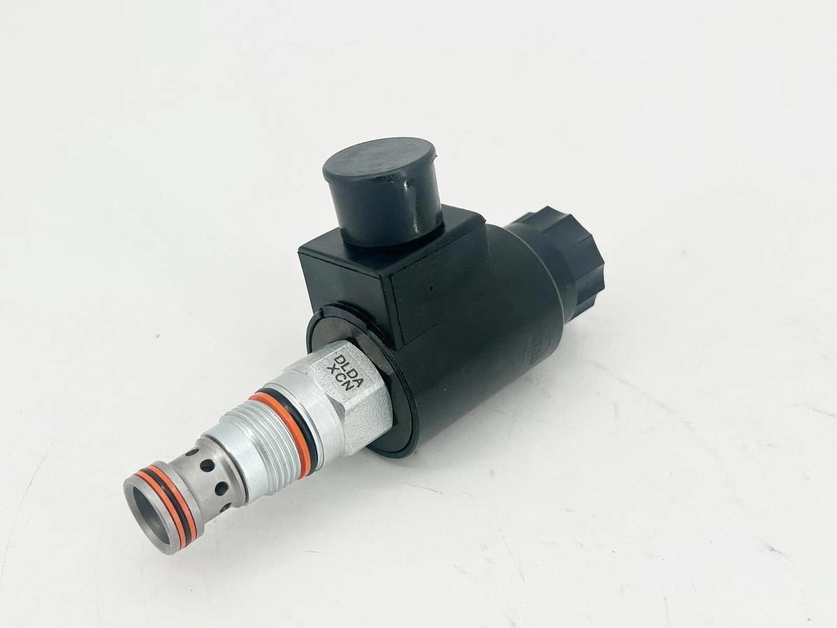 New Sun Hydraulics DLDA-XCN224 Cartridge Valve 24VDC