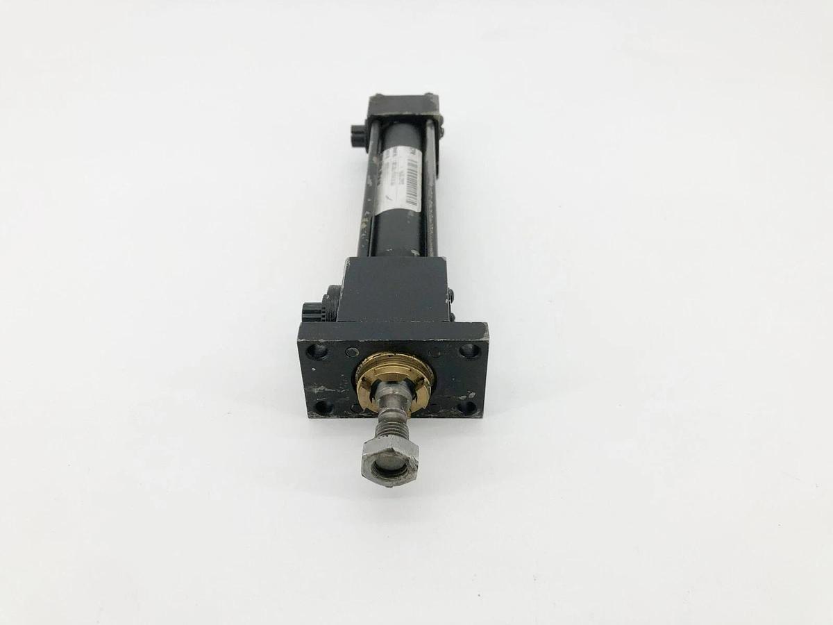 Used Parker 1H000132925 Pneumatic Cylinder 1900psi 1.00CJ3LLUS18AC4.000