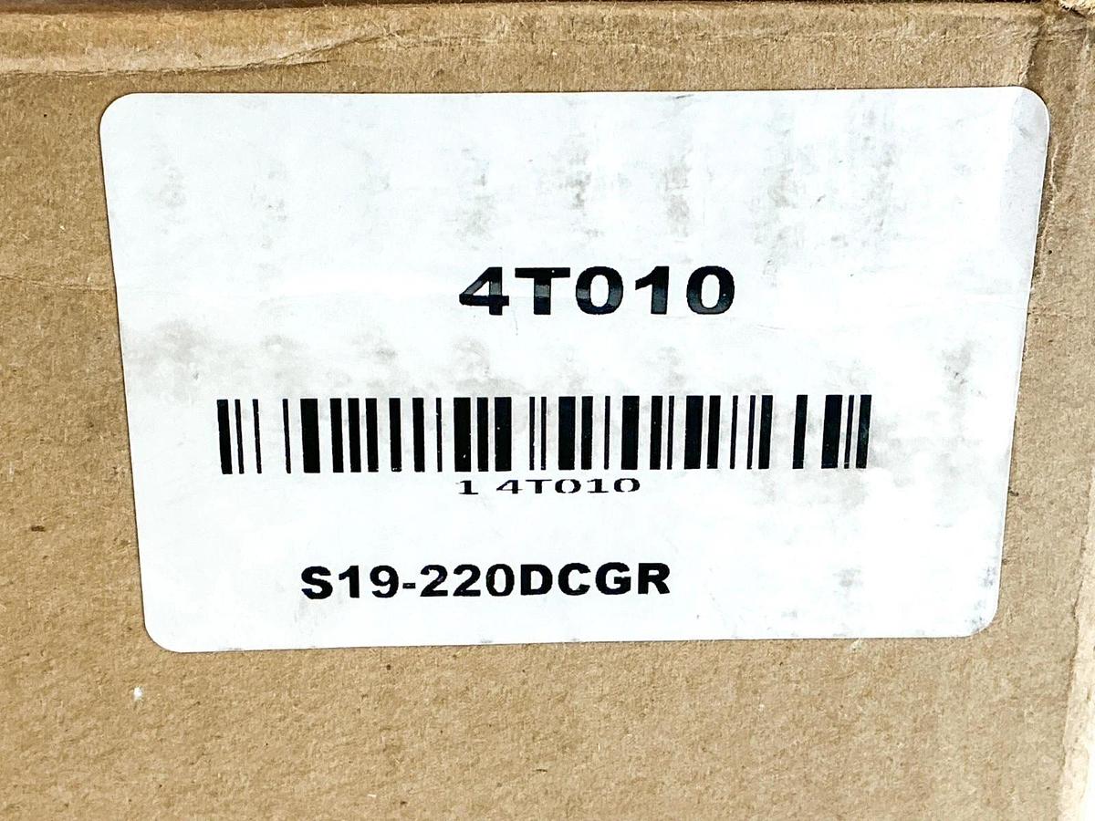 New Bradley S19-220DCGR Wall Mount Eye Wash W/ Dust Cover 4T010