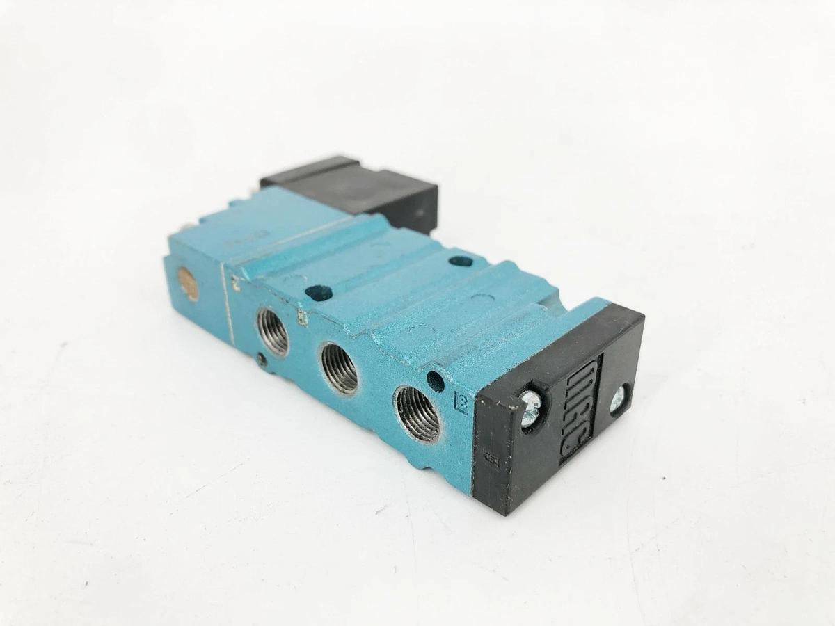 Used MAC Valves 411A-C0A-DM-DDAJ-1JM Solenoid Valve 24VDC 5.4W 120psi
