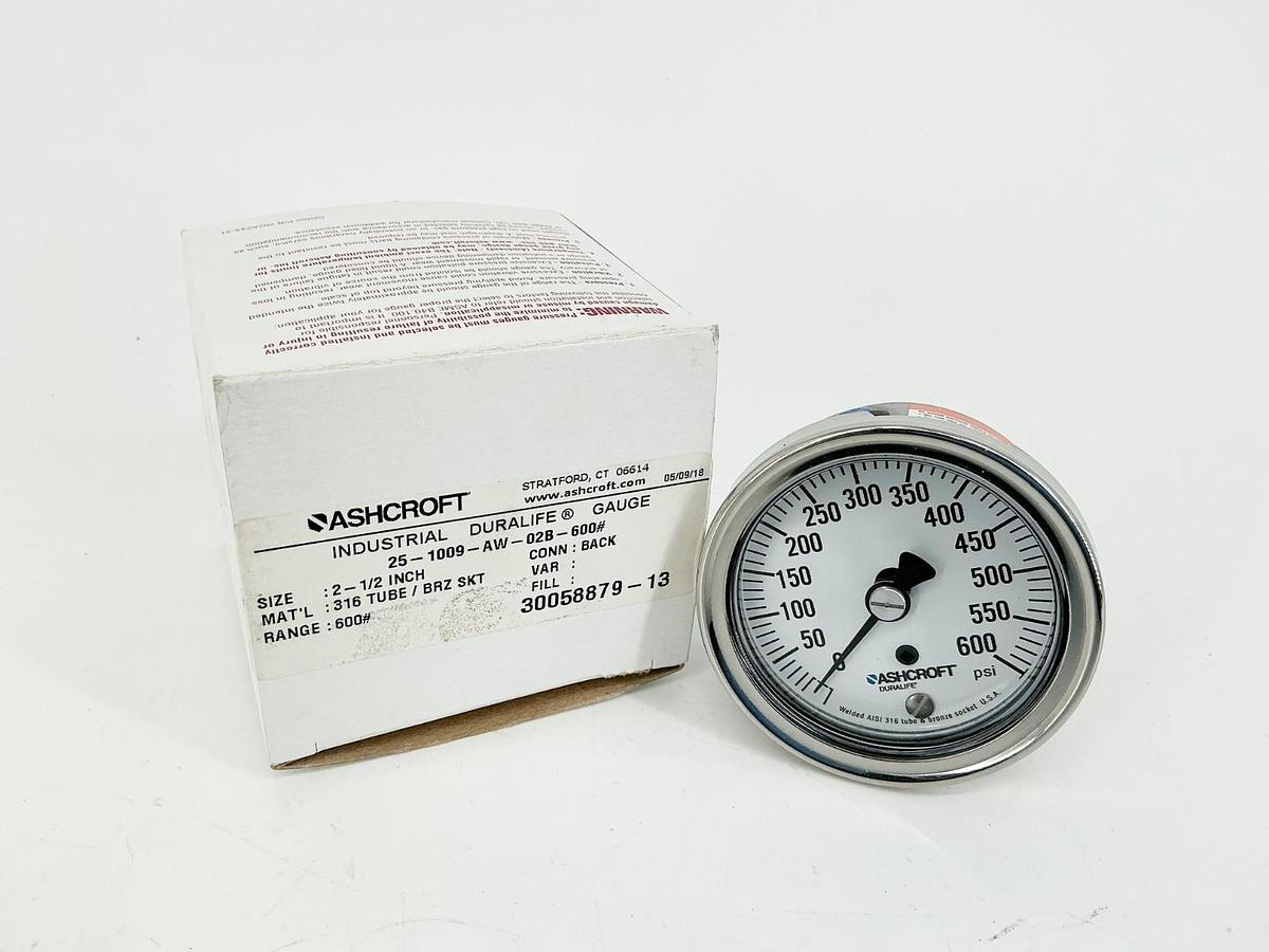 New Ashcroft 25-1009-AW-02B-600# Pressure Gauge 2-1/2" 0-600PSI 316 Tube