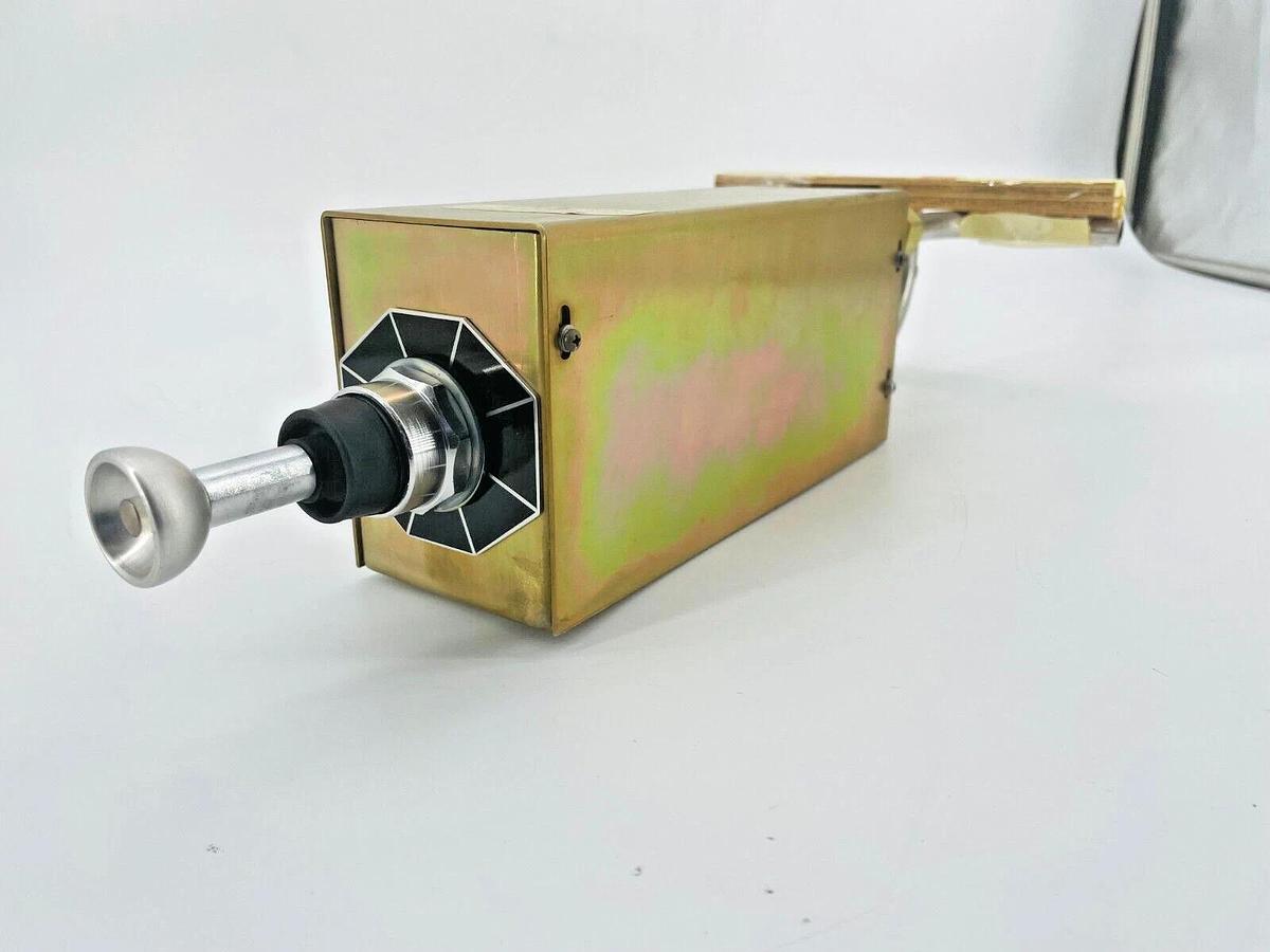 New GE 193B1100G003 APRM Switch