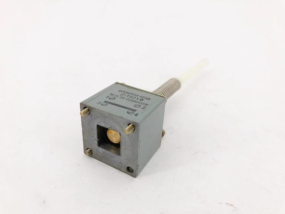 Used Allen Bradley Z-18211 Operating Head