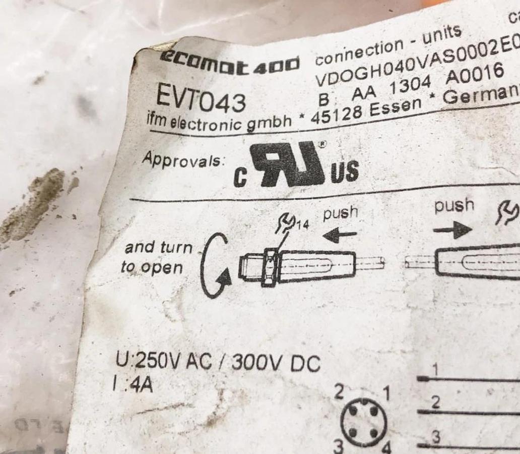 New IFM Efector EVT043 Connector Cable M12 M 4P To M12 F 5P