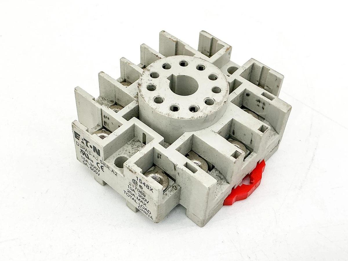 Used Lot of 3 Eaton D3PA3-A2 Relay Socket 600V 15A Ser.A2