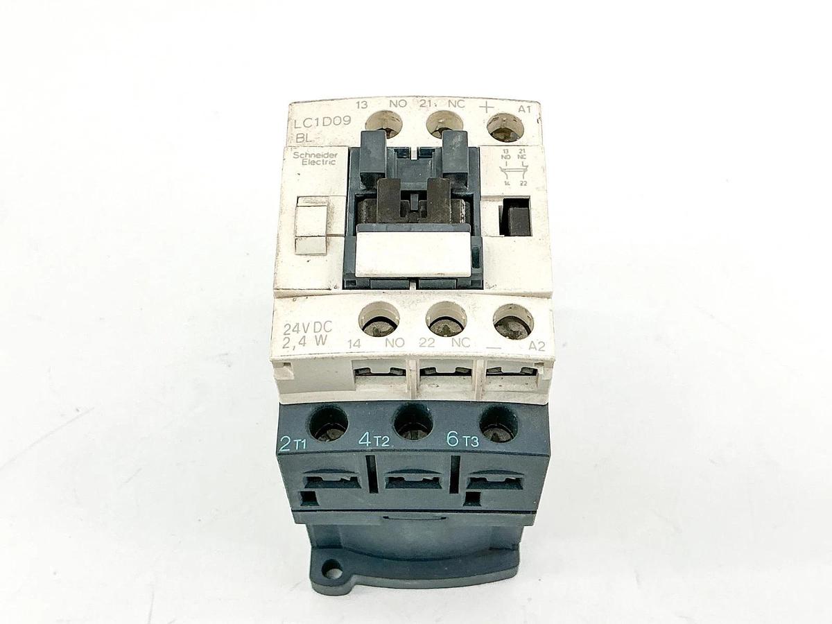 Used Lot of 2 Schneider Electric LC1D09 Contactor 24VDC7.5HP 802546