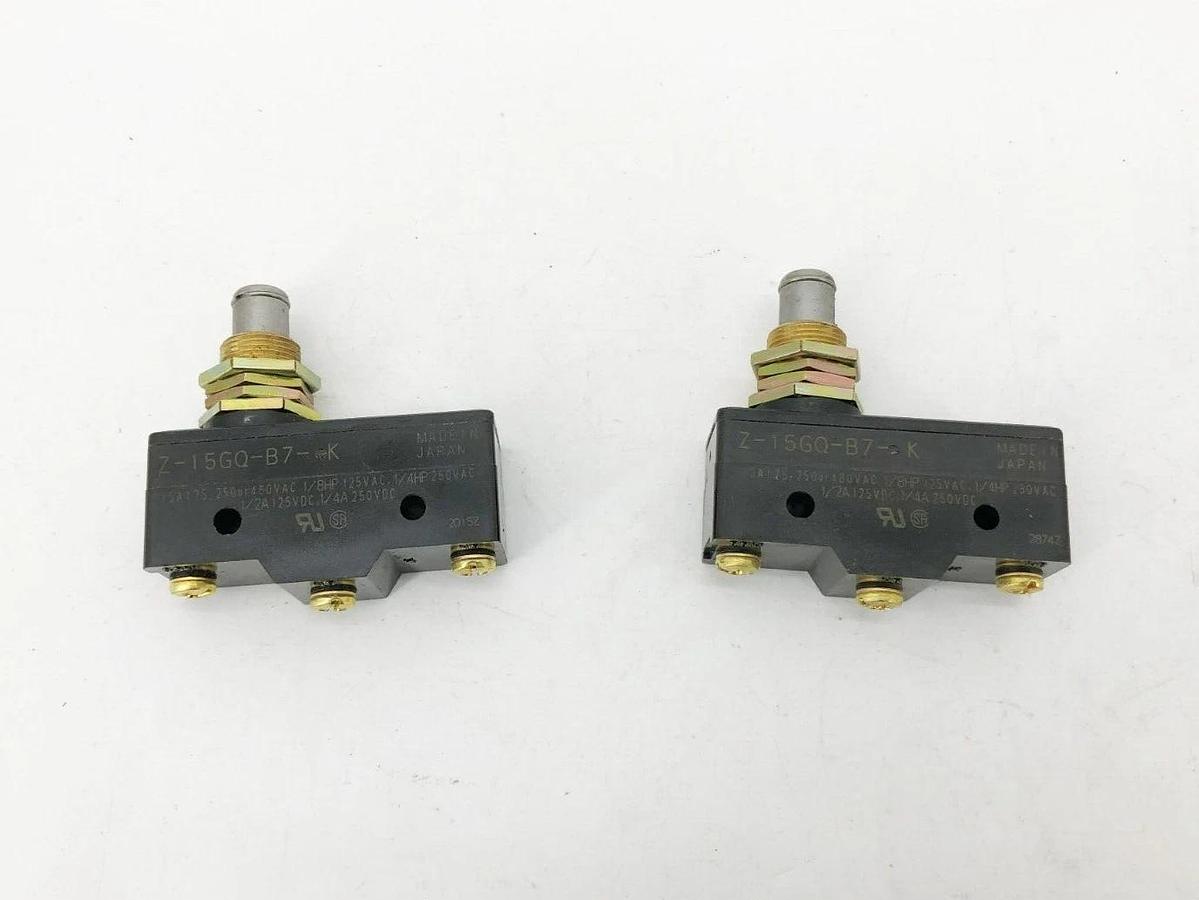 Lot of 2 New Omron Z-15GQ-B7-K Panel Mount Snap Action Switches 15A