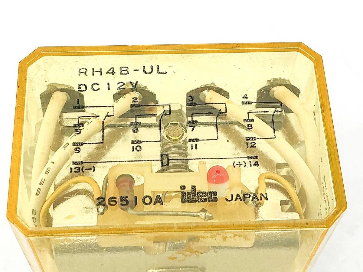 New Lot of 3 IDEC RH4B-UL Relay 24VDC 10A -No Box