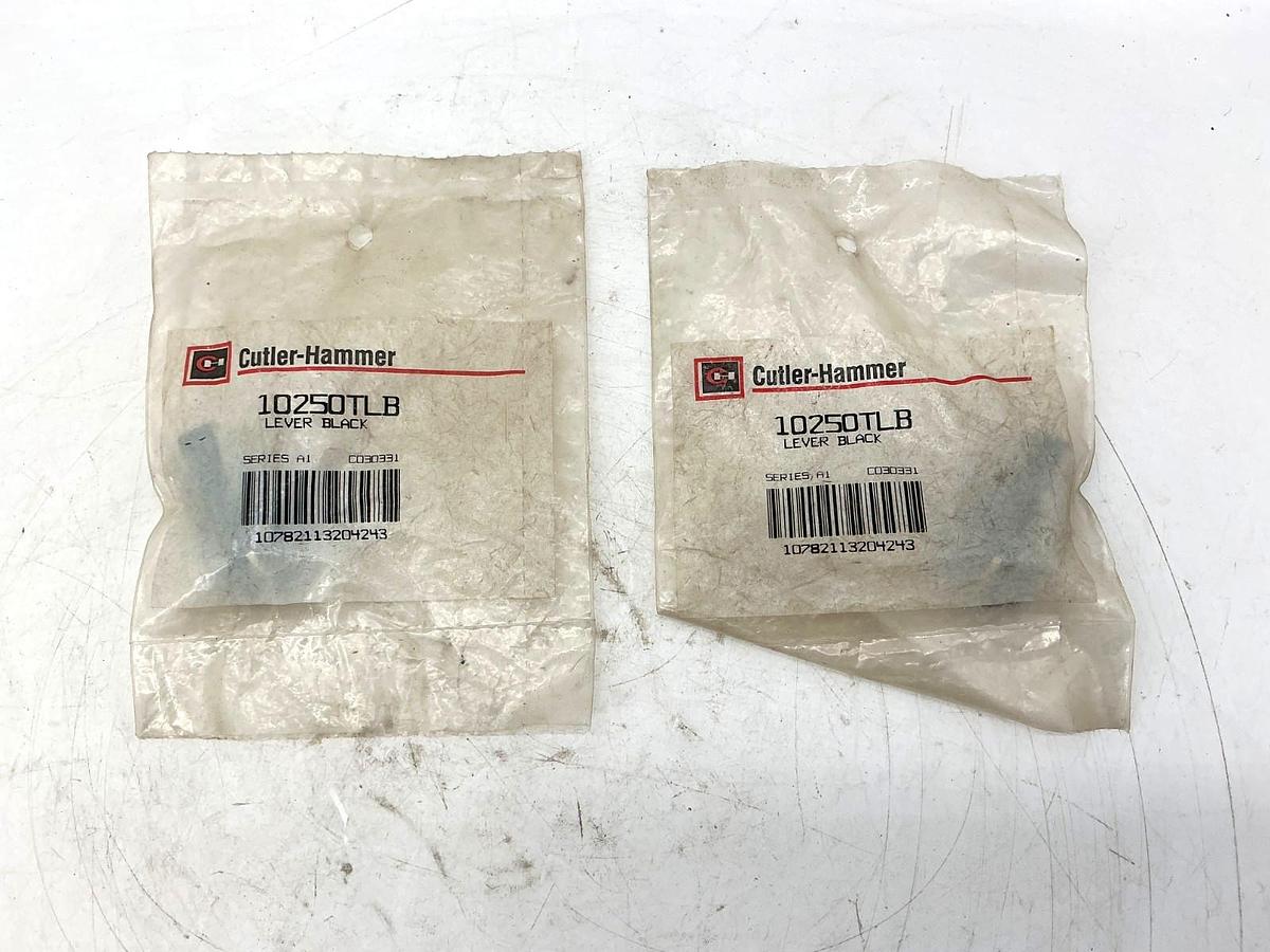 Lot of 2 New Cutler-Hammer 10250TLB Ser A1 Selector Switch Lever Black 30mm