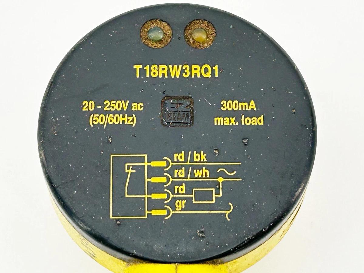 Used Banner Engineering T18RW3RQ1 Barrel Mount Sensor EZ Beam 250V 20M Range