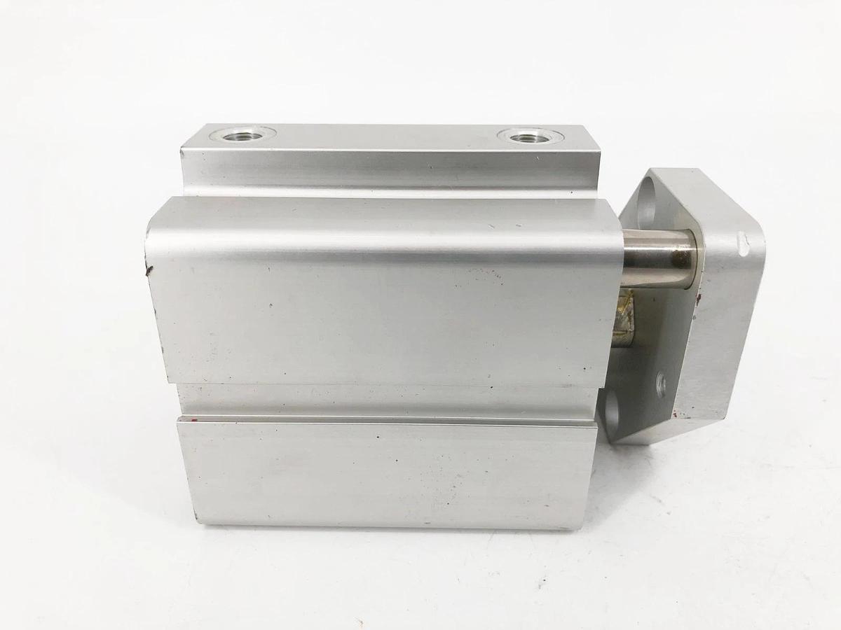 New Aventics 0822010877 Short Stroke Cylinder KHZ-DA-063-0050-M-NR - No Box
