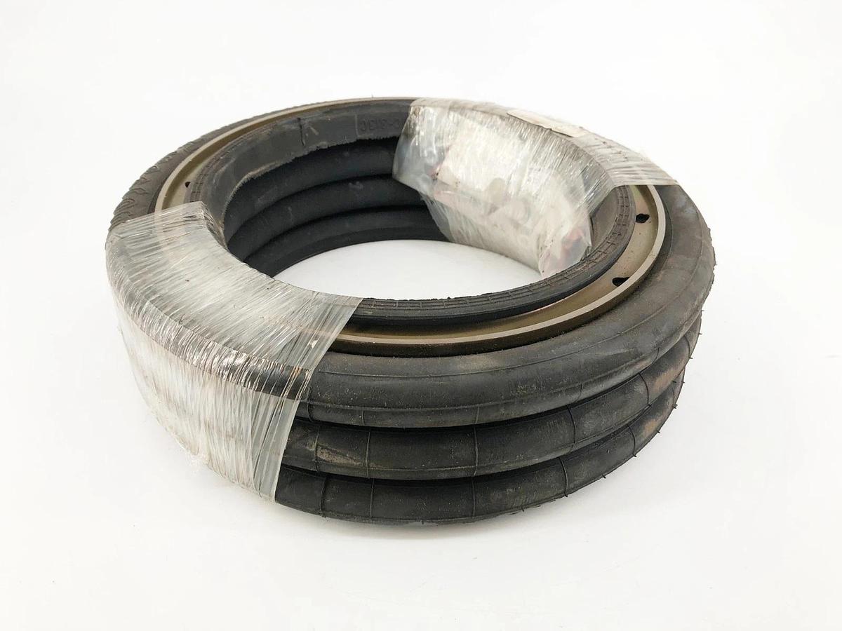 New Firestone W01-358-7801 Airspring Triple Conv. 313C Bead 1 3/4-BNW - No Box