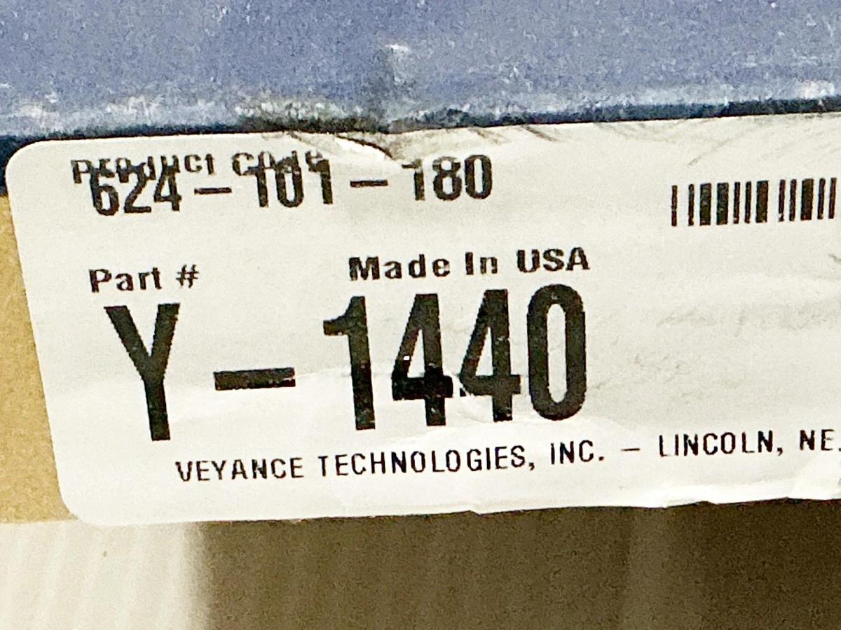 New Goodyear Y-1440 Synchronous Belt 8MM Pitch 180T 16MM Width 1440MM