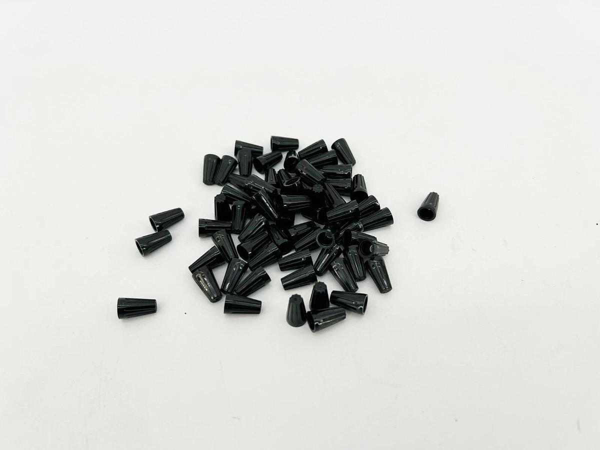 Lot of 65 New Lawson 98087 High Temp Wire Connectors, 22-16 AWG, 71B