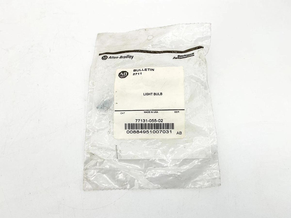 New Allen Bradley 77131-055-02 Light Bulb