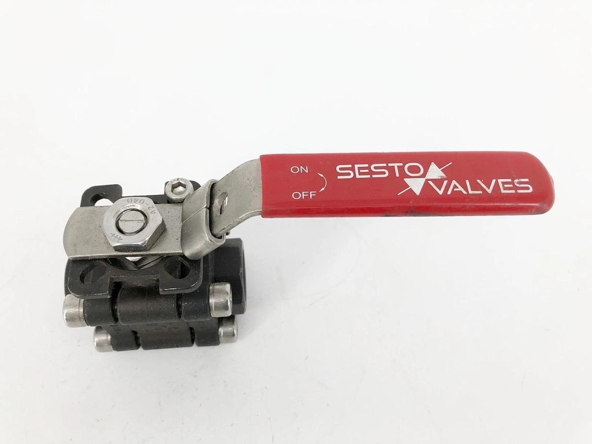New Sesto Valves M32S-0M-C60F-L Ball Valve 1/2" 2000WOG B16.34 - No Box