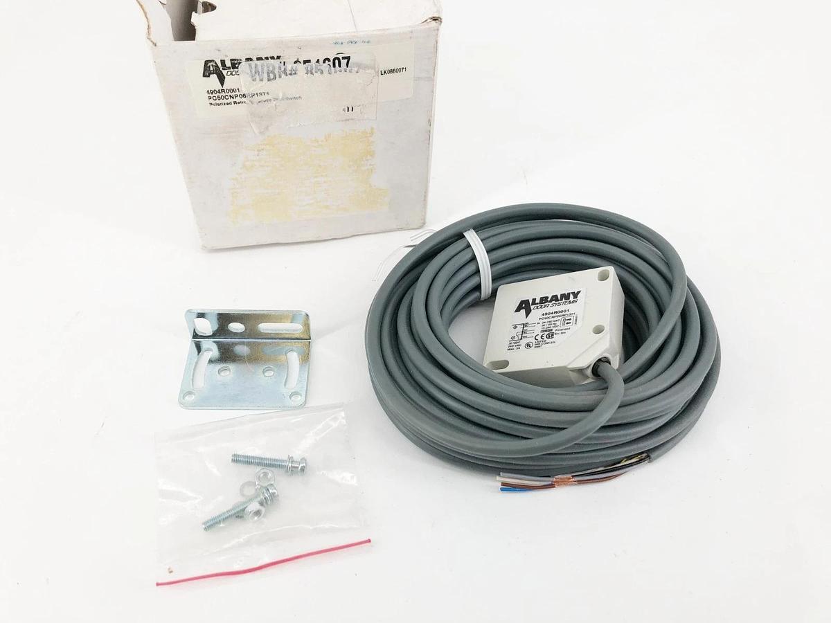 New Albany 4904R0001 Polarized Retroreflective Proximity Switch PC50CNP06RP1371