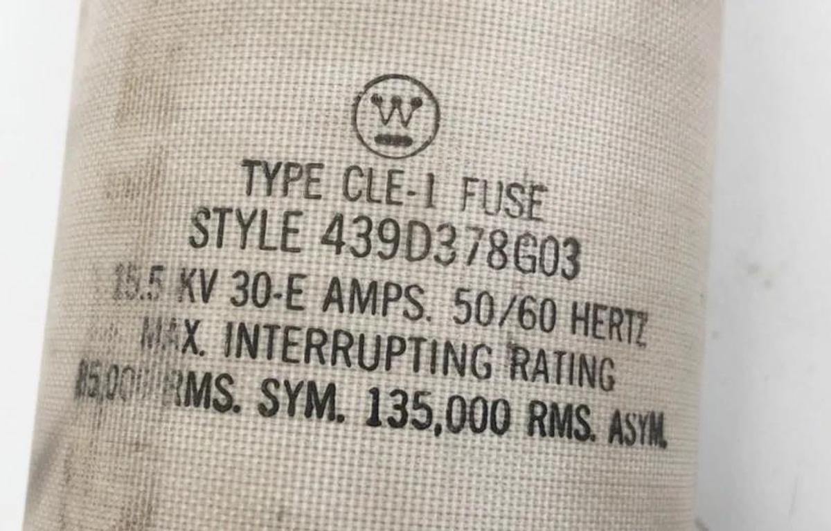New Westinghouse CLE-1 Fuse 15.5 kV 30E Amps ST102G01 439D378G03 - No Box