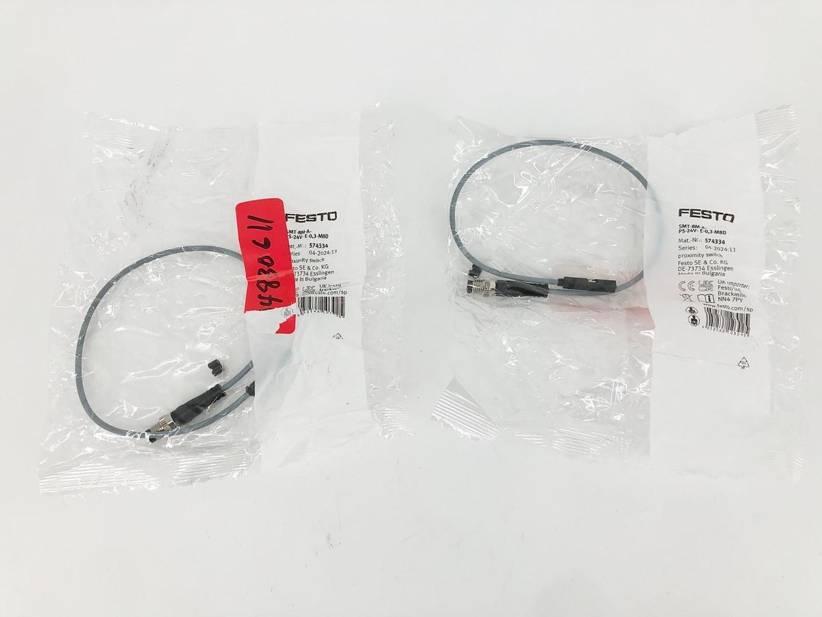Lot of 2 New Festo SMT-8M-A-PS-24V-E-0,3-M8D Proximity Switch 574334