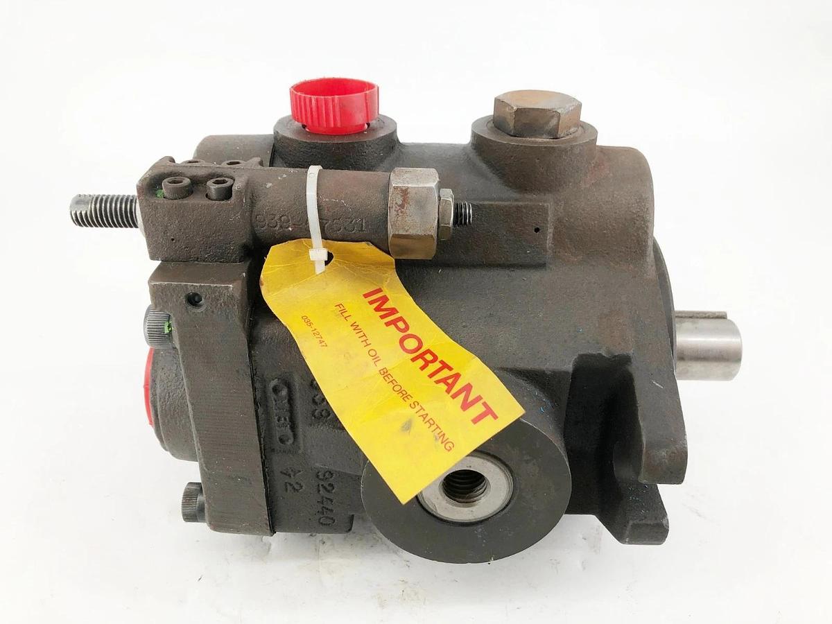 New Denison Hydraulics PV20-2R1D-C00 Piston Pump 029-09915-0 - No Box