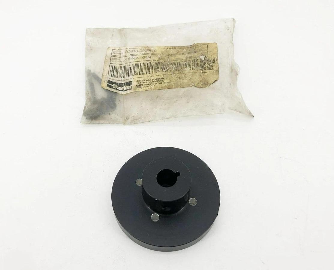 New Parker TC810-000-410 Flange Coupling 1/2" ID