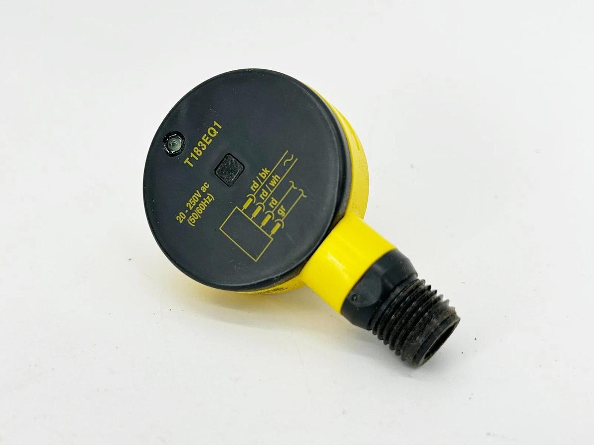 New Banner Engineering T183EQ1 Barrel Mount Sensor EZ Beam 20M Range 250V 33423