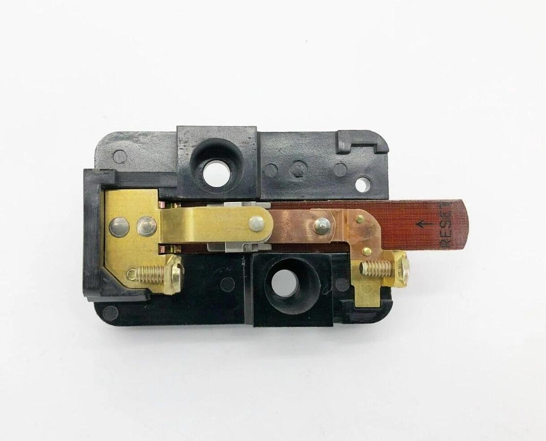 New Allen Bradley Z-11012 Top Block Assembly N.C. Hand Reset