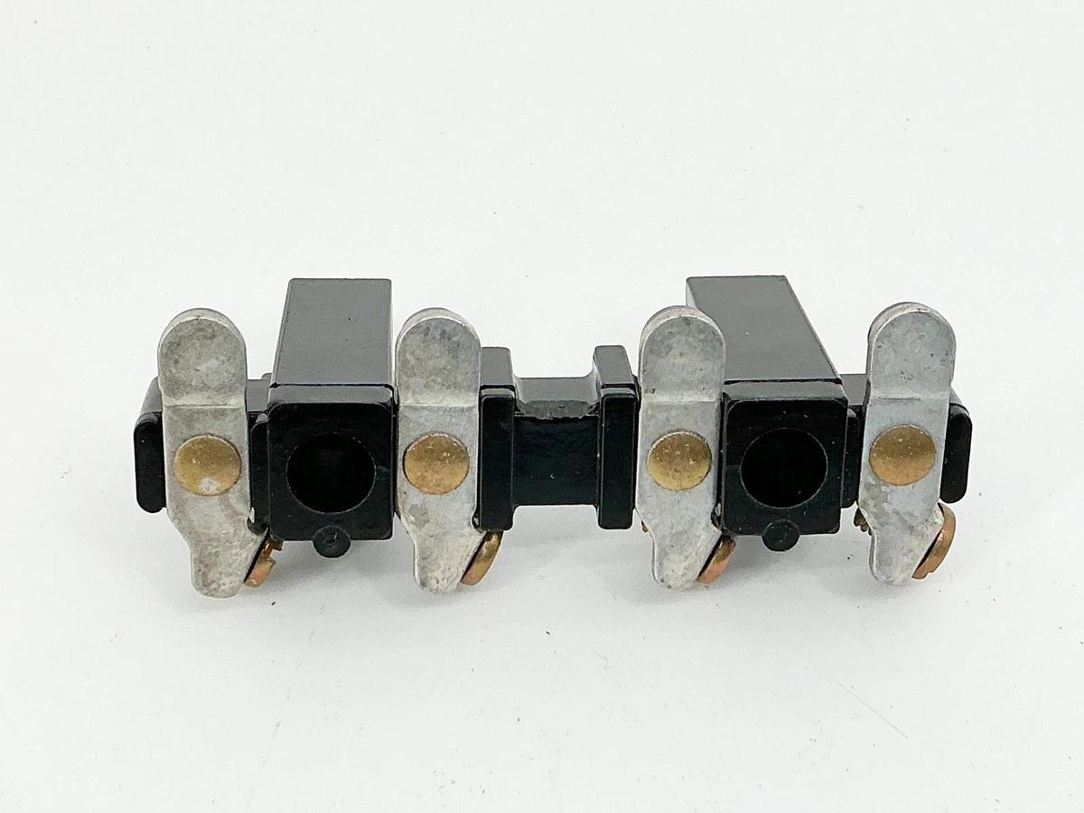 New Lot of 2 Allen Bradley X-137907 R.H Contact Block 4 NO Contactors Size 00