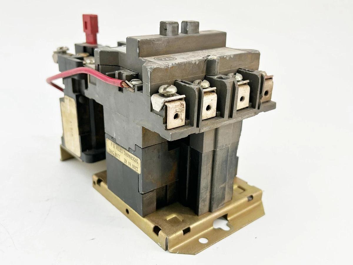 Used Westinghouse A200M1CX Motor Starter Non-Reversing A200 3P 480V 50/60Hz