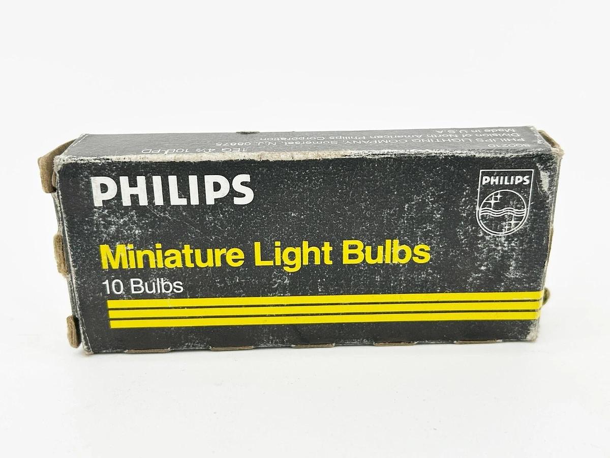 New Lot of 25 Philips 502 Miniature Light Bulbs 5.IV .15A