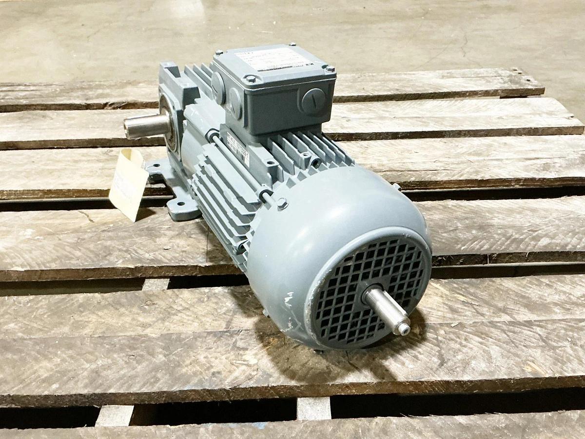 New Bauer 10713329-1 Gear Motor BS06-13U/DPE08XB4-TF-ZW/C3 575V 163RPM Output