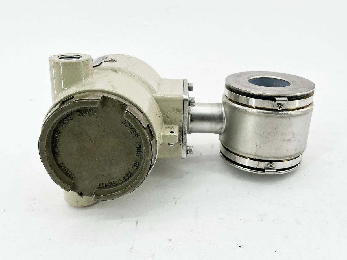 Used Azbil Yanatake MTG18A-040P21LSDAAJT2-XX-X Electromagnetic Flow Meter 1600PSI