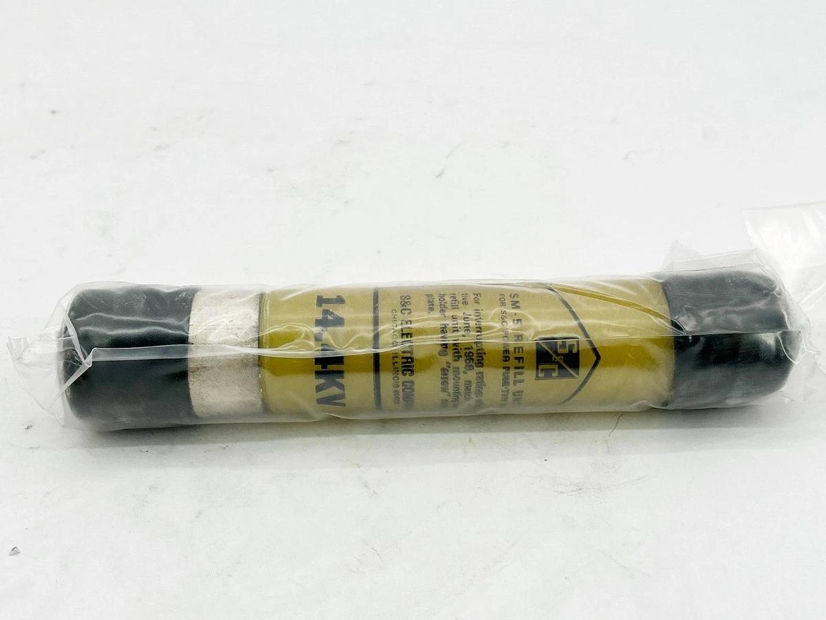 New S&C Electric 132600R4 SM-5 Fuse Refill Unit 400A 14.4KV Standard Speed