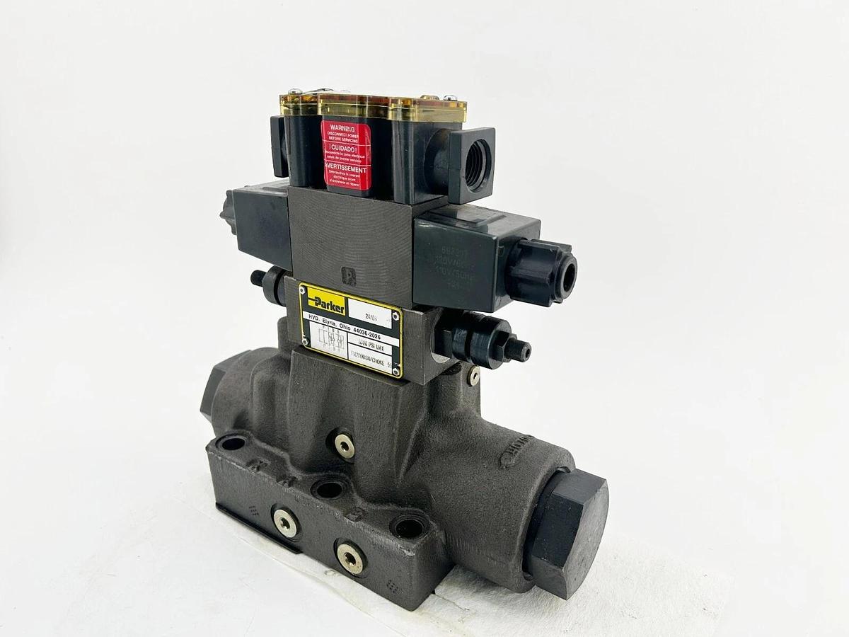New Parker D61VW004C4NYC53A-82 Hydraulic Valve 3000PSI