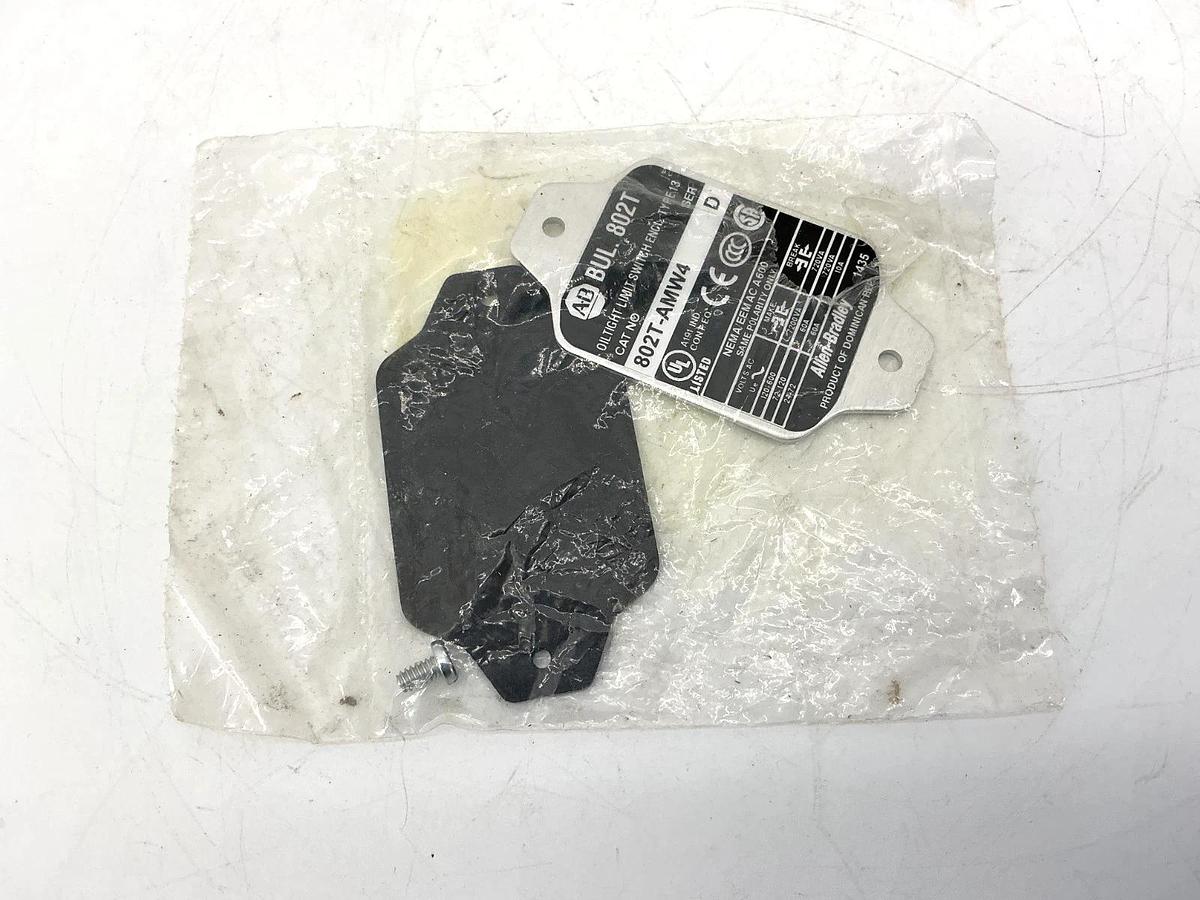 New Allen Bradley 802T-AMW4 Ser D Oiltight Limit Switch 10A 600VAC - No Box