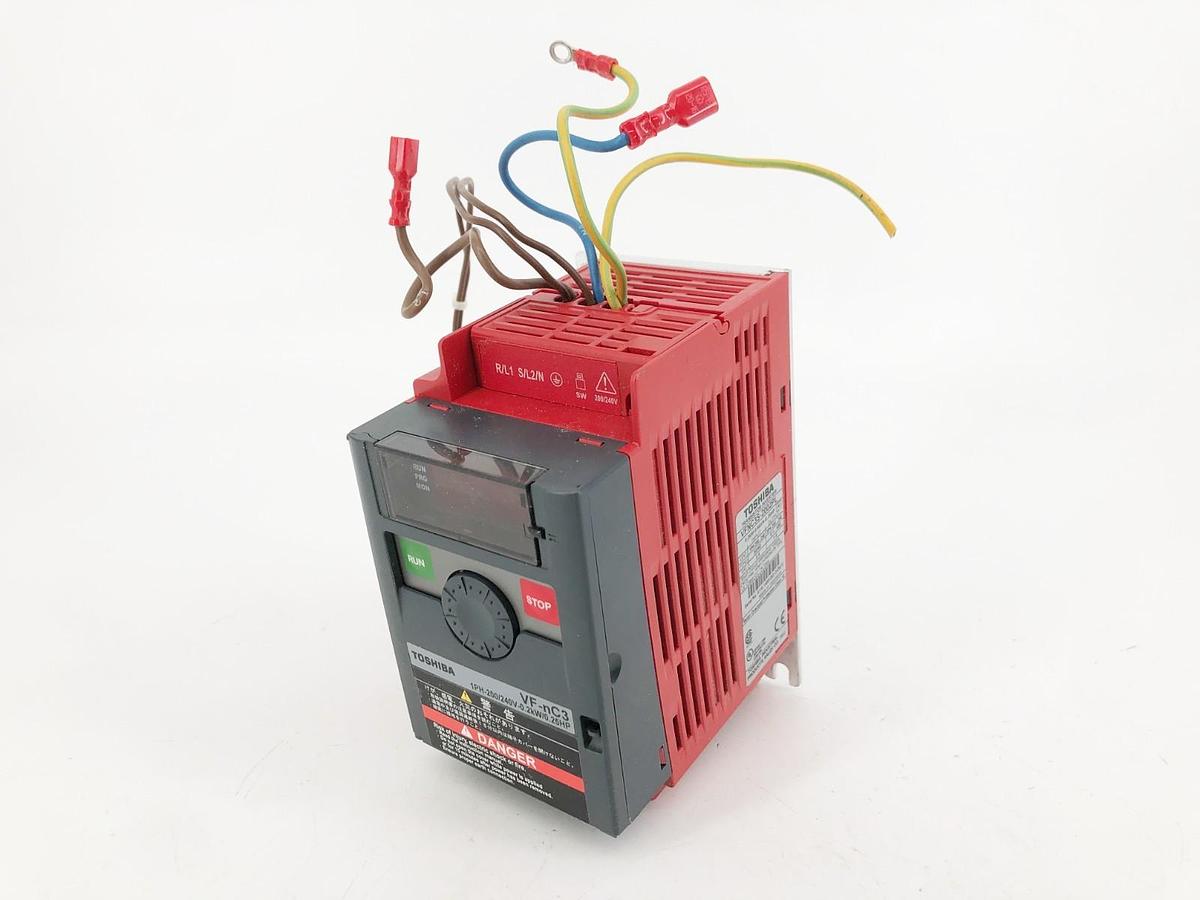 Used Toshiba VFNC3S-2002PL Transistor Inverter 1PH 200/240VAC 0.2kW/0.25HP