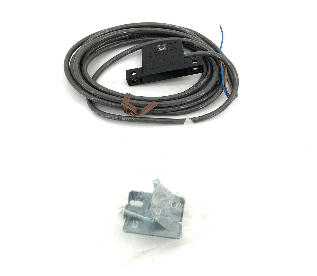 New Omron E3HF-IL Photoelectric Emitter 12 to 24VDC
