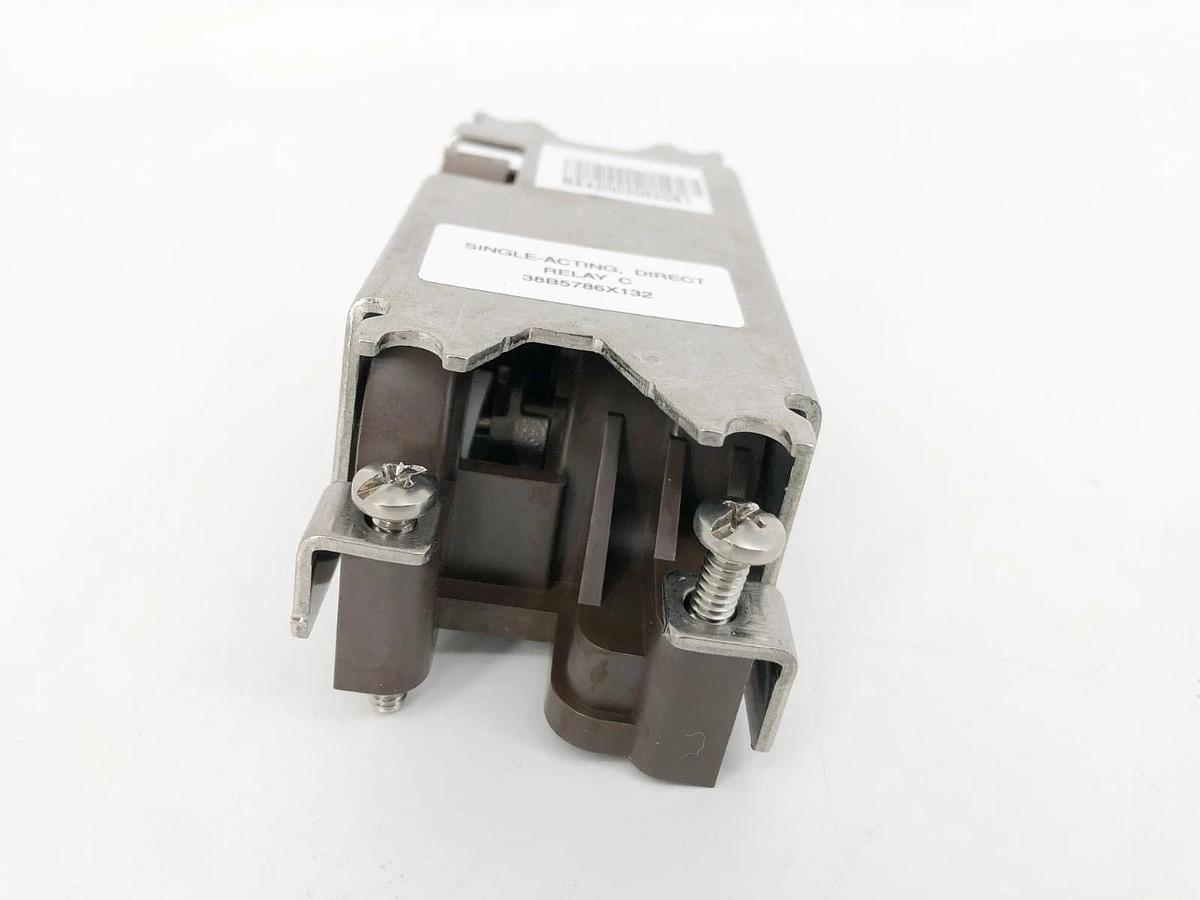 New Emerson Fisher 38B5786X132 Direct Acting Relay C