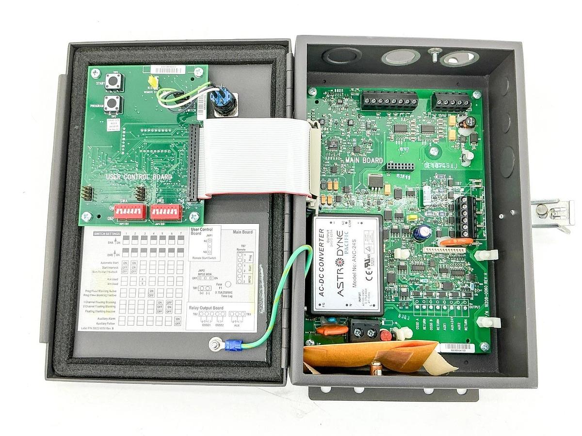 New Honeywell 9680901 Shadow VII Wintriss Safety Light Curtain Control Unit 240V